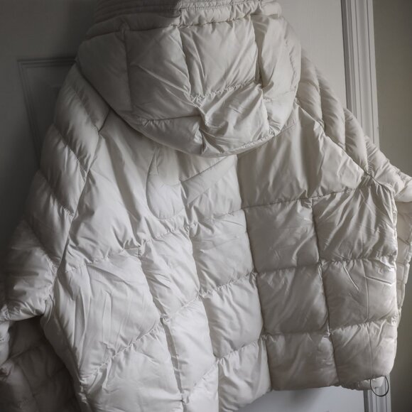 Nike puffer jacket - winter coat - primaloft - cream color - size L - NWT - Picture 6 of 12